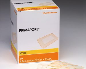 PRIMAPORE  Adhesive Surgical Dressing (8.3 cm X 6 cm)-50 <br/><span class="skuid"> SKU : 2ZDR04 </span>
